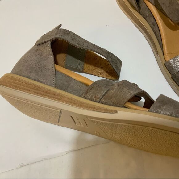 Garnet Hill Luna Sport Sandals Women 40 US 9 NWOB $169 Zip Closure Wedge - Picture 12 of 12